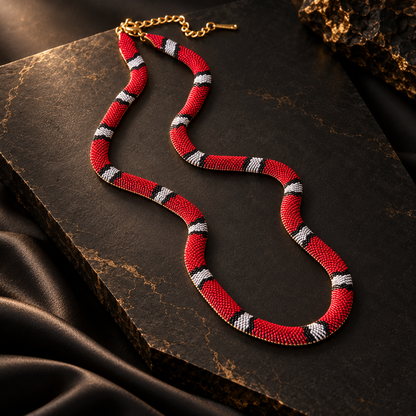 SERPENT Yılan Kolye